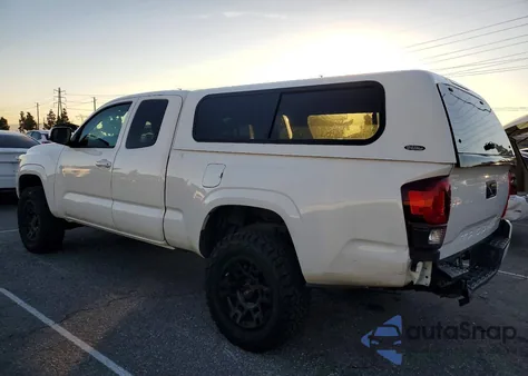 2022 Toyota Tacoma Access Cab z USA, uszkodzony, nr VIN 3TYRX5GNXNT047482